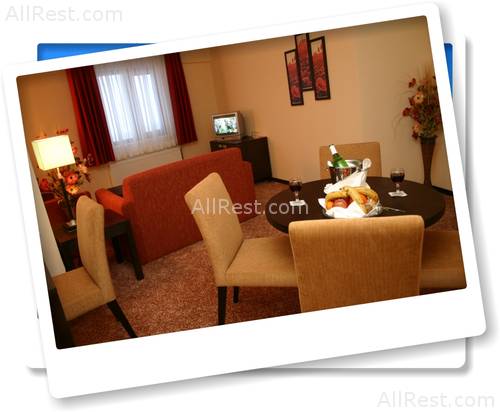 Karinna Hotel 8